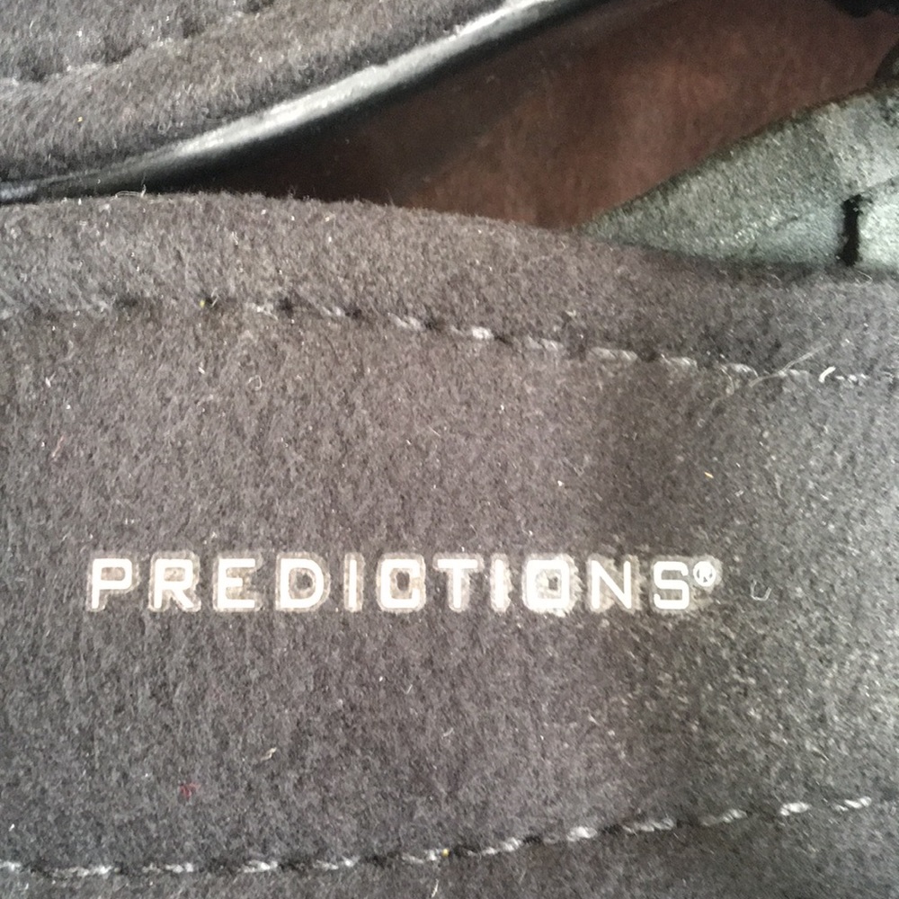 Predictions Sandals - Picture 3 of 6
